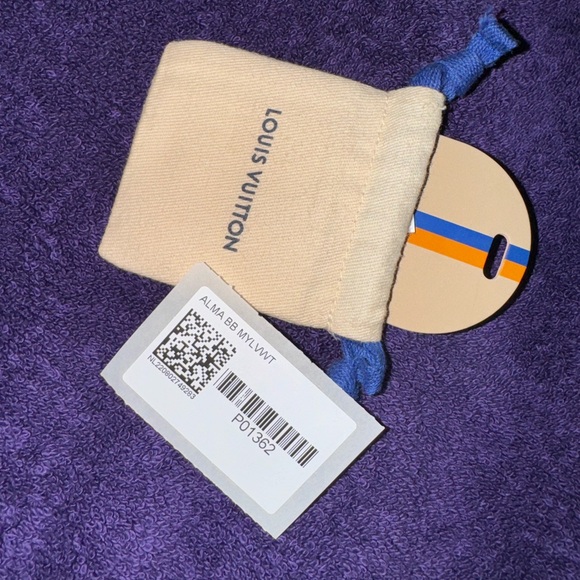 Alma Bb World Tour Edition - Picture 12 of 12